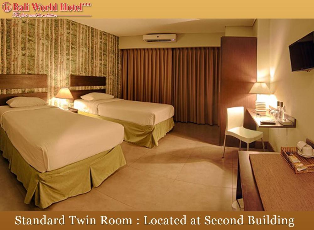 Bali World Hotel Bandung Exterior photo