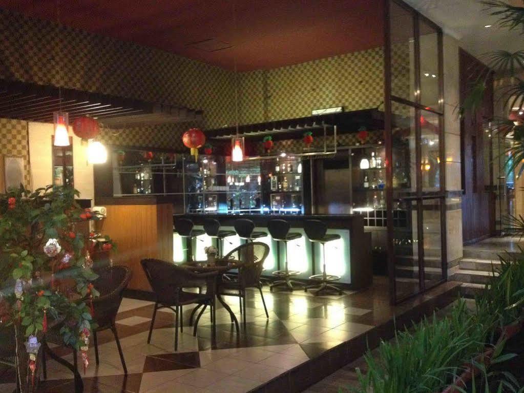 Bali World Hotel Bandung Exterior photo